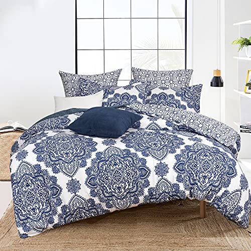 PHF Ultra Soft Paisley Duvet Cover Queen Size, Printed Bedding Set 3 Pieces, Comfy Farmhouse Pattern Duvet Cover Set with 2 Pillow Shams, Zipper Closure and 8 Ties, 90"x90", Royal Blue & White PHF