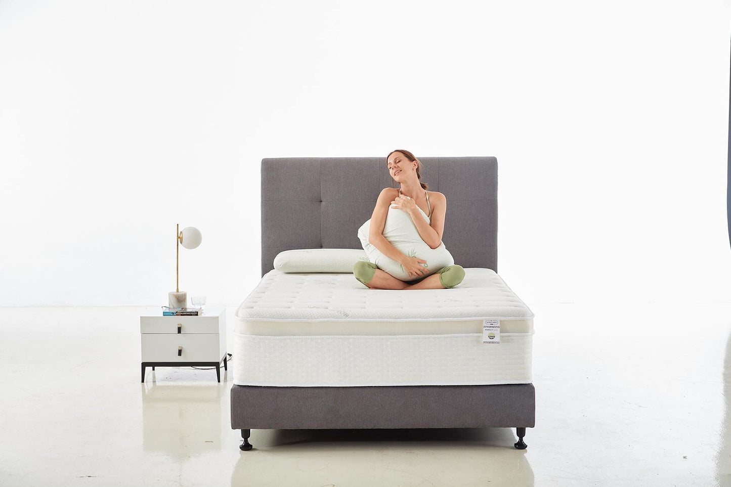 Oliver & Smith California King Mattress- 14 Inch Hybrid Cal King Mattress- Pocketed Coil Spring & High Density Comfort Cold Foam - Eco-Friendly, Breathable Mattress Cal King Size- Firm Mattress