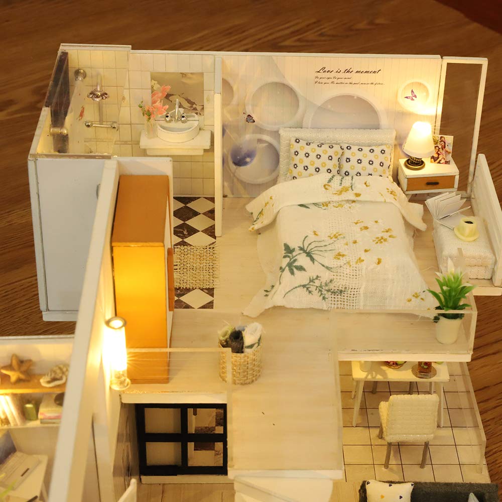GuDoQi DIY Miniature Dollhouse Kit with Furniture, Tiny House kit 1:24 Scale, Need to Assemble Around 30 Hours, Great Handmade Crafts Gift for Birthday, Christmas, Life House(No Dust Cover) GuDoQi