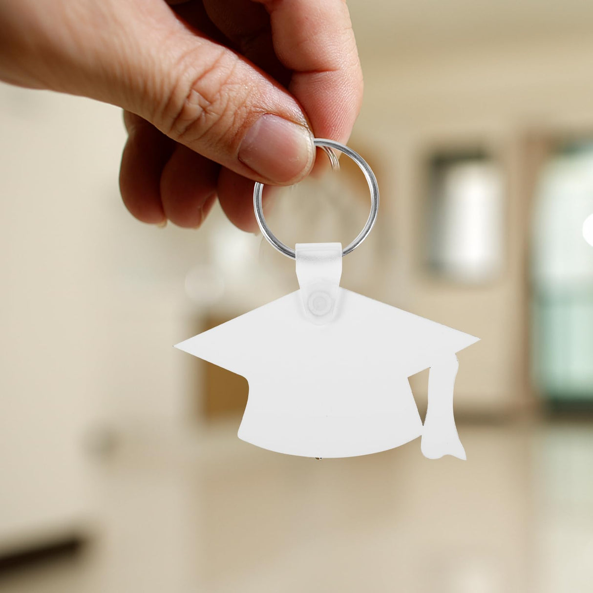 LOGOFUN 6 Pcs Sublimation Keychain Graduation Cap Blanks Heat Transfer Keyring Graduation Gifts for DIY Craft Party Favor (White) LOGOFUN