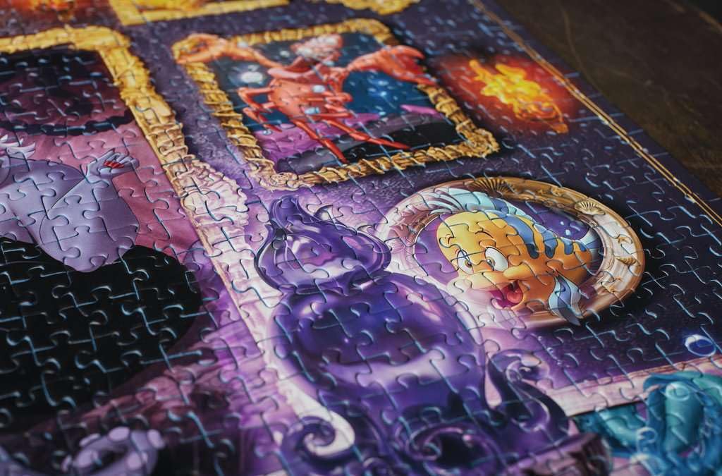 Ravensburger Disney Villainous Ursula Jigsaw Puzzle - 1000 Unique Pieces | Softclick Technology Ideal for Adults and Kids Aged 12+ | FSC Certified Materials Ravensburger