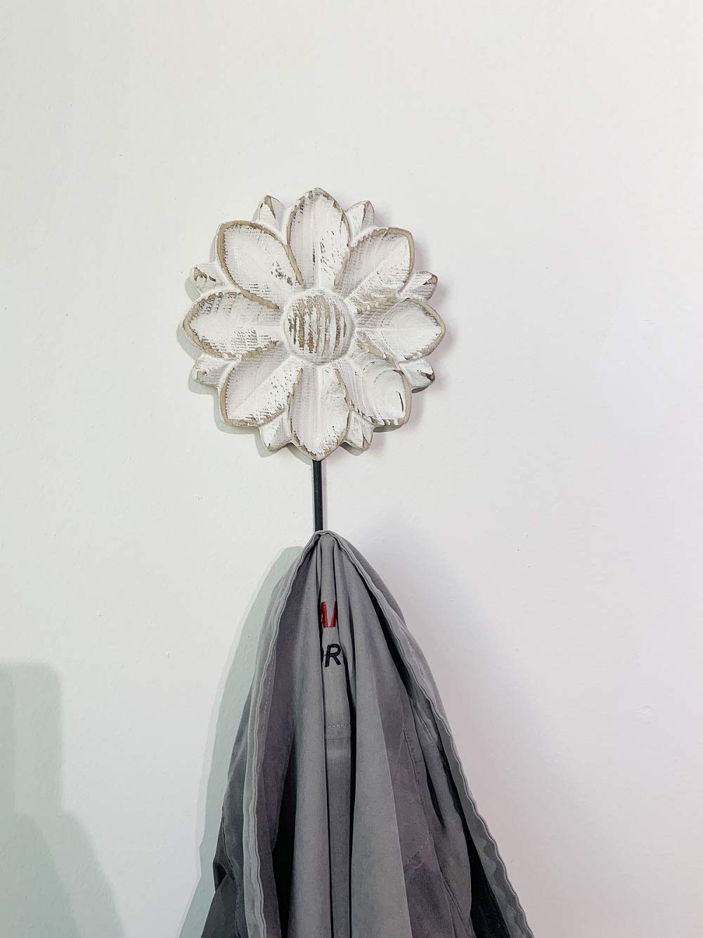 dwellington Decorative Wall Mounted Flower Hooks, White Distressed Wood Hanging Hooks, Farmhouse Boho Coat Rack Hooks for Hanging Things, Towels, Purse dwellington