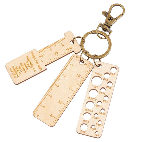 BENECREAT 3Pcs Mini Wooden Gauge Keychains, Knitting Needle Gauge, Yarn Wrap Guide Board, Multifunctional Ruler with Alloy Clasp for Crochet DIY Sewing BENECREAT
