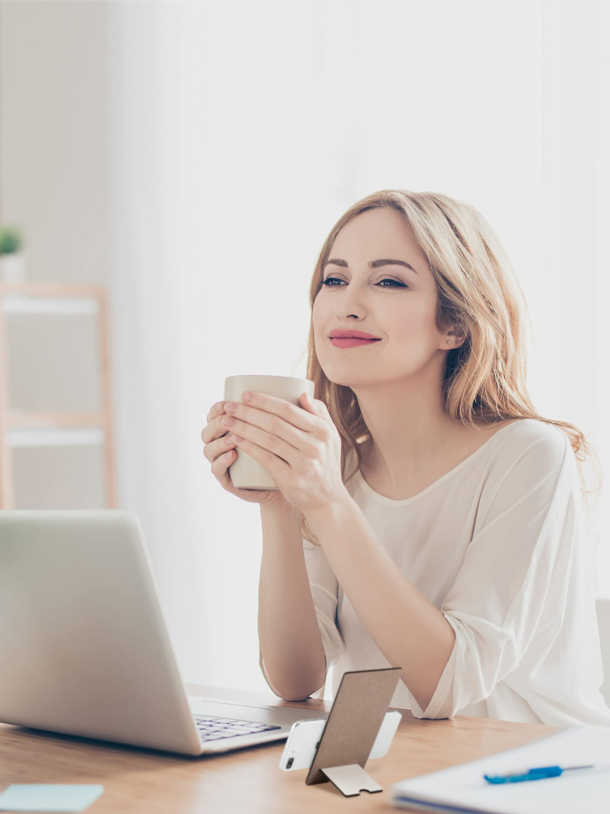 4 Pieces Sublimation Blank Phone Stand Cell Phone Stand Sublimation Phone Holder for Desk Wood Smartphone Holders DIY Craft Sublimation Phone Charging Holder for Desktop Office Table Home Kitchen Frienda