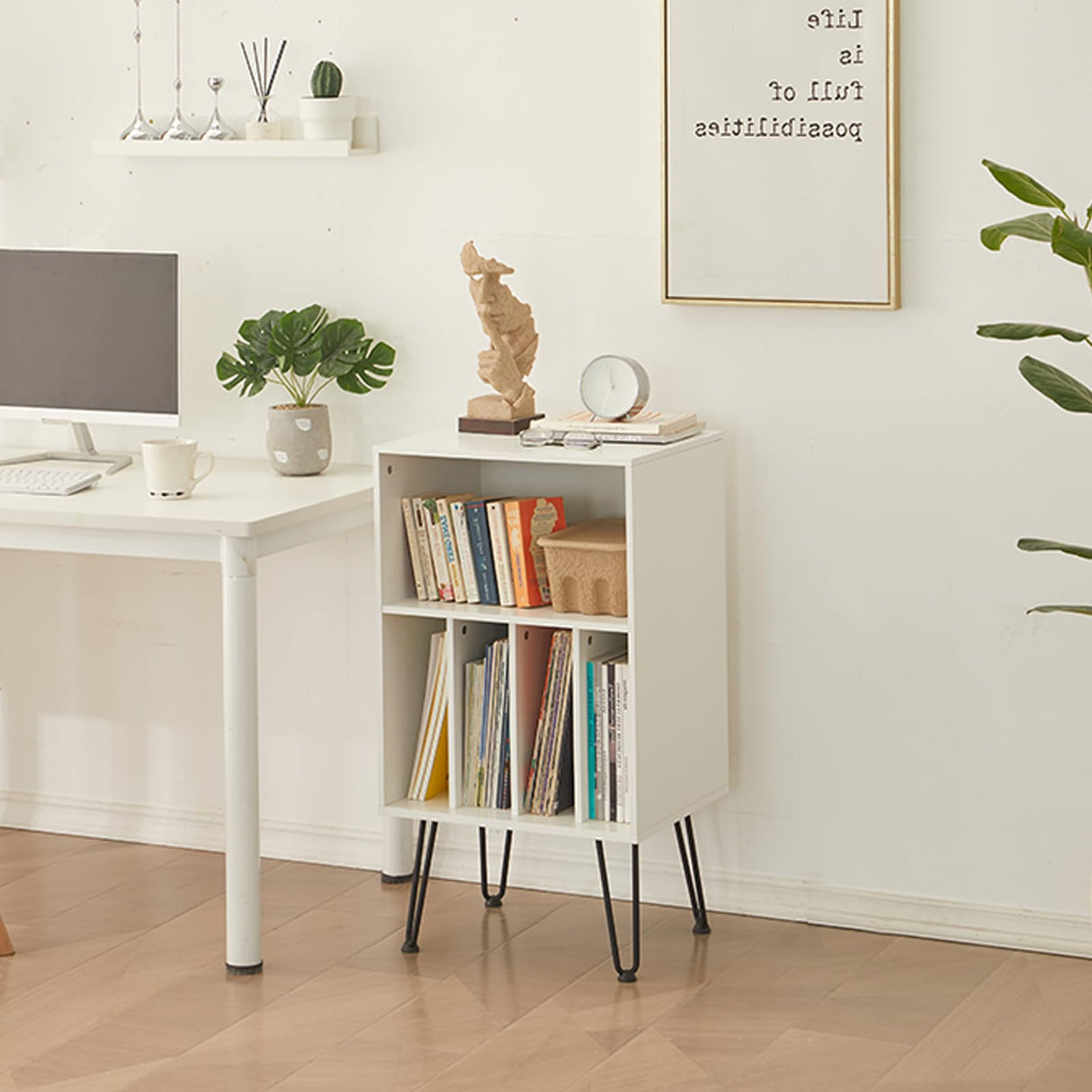 Leesingdo Record Player Stand with Vinyl Storage, Cabinet Holds Up to 150 Albums, End Table for Turntable, Living Room, White Leesingdo