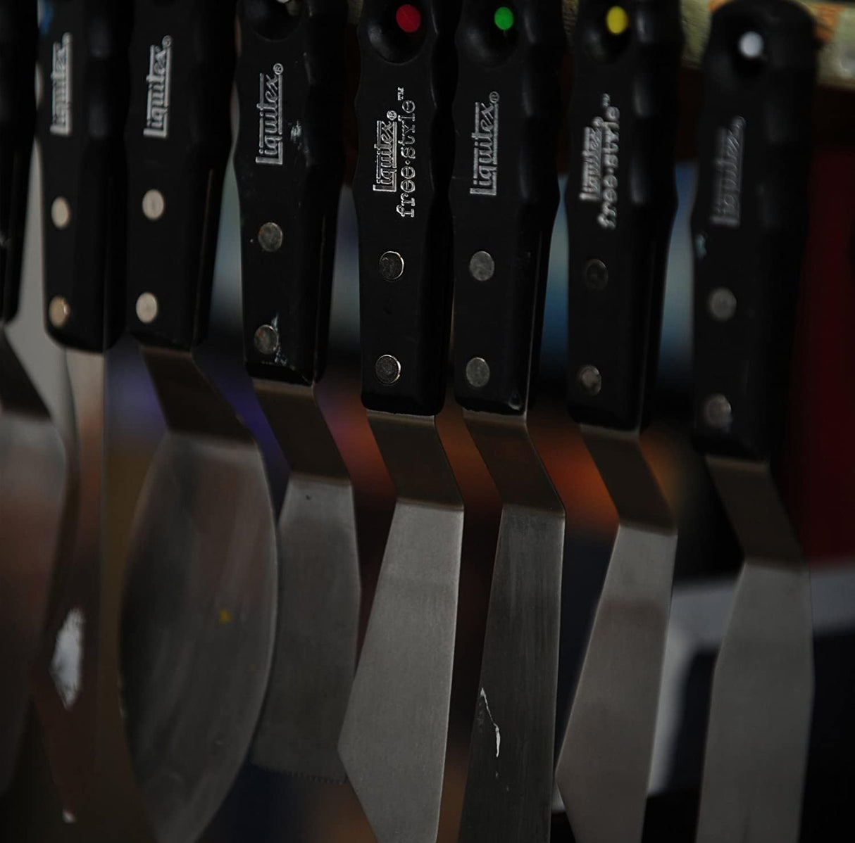 Liquitex Professional Freestyle Small Painting Knife, No. 16 Liquitex