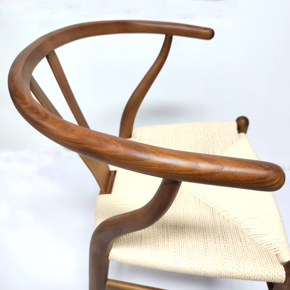 Tomile Set of 2 Wishbone Chair Solid Wood Y Chair Mid-Century Armrest Dining Chair, Hemp Seat (Ash Wood - Walnut) Tomile