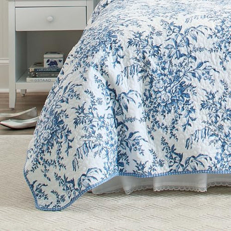 Laura Ashley Home - Bedford Collection - Luxury Premium Ultra Soft Quilt Set, Comfortable & Stylish, All Season Bedding, King, Delft Laura Ashley