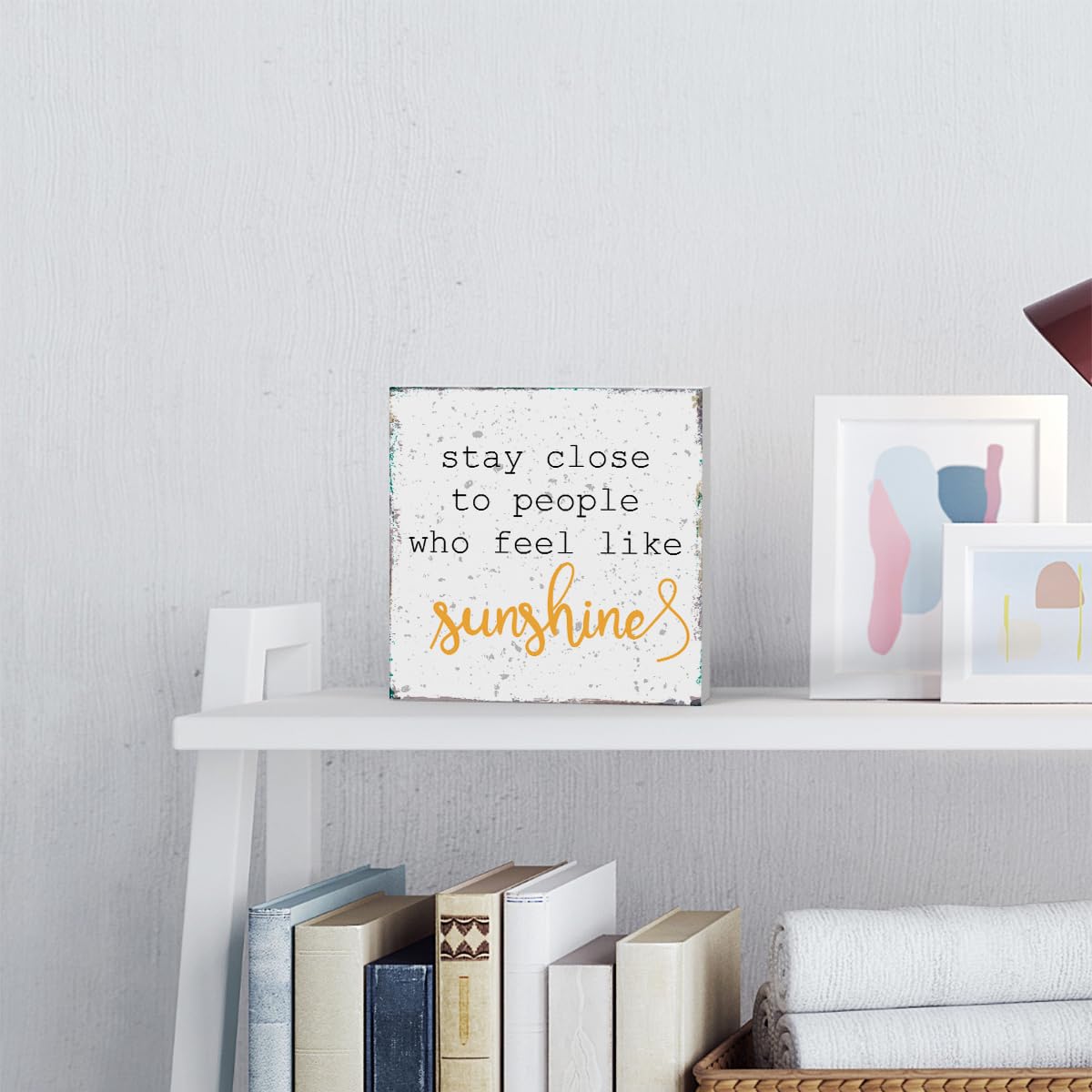 Stay Close to People Who Feel Like Sunshine Sign, Farmhouse Summer Sunshine Wood Square Sign Desk Decor Home Office Shelf Decoration 5 x 5 Inches WRSUNT