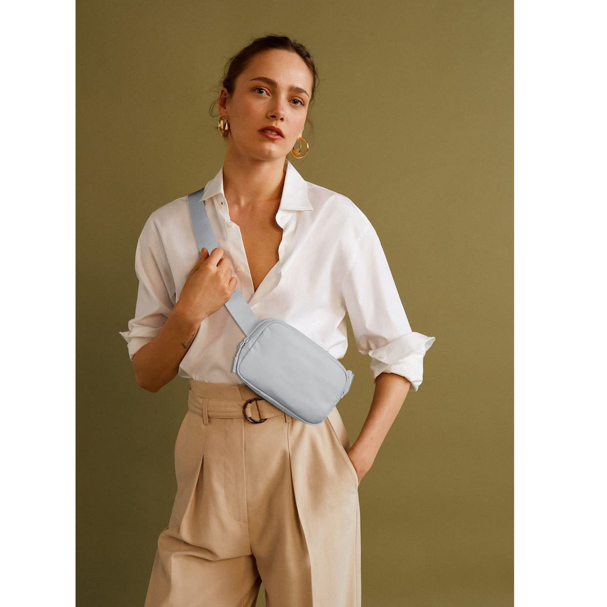 Telena Belt Bag for Women Men Fashionable Crossbody Fanny Pack for Women Waist Bag with Adjustable Strap Light Blue Telena