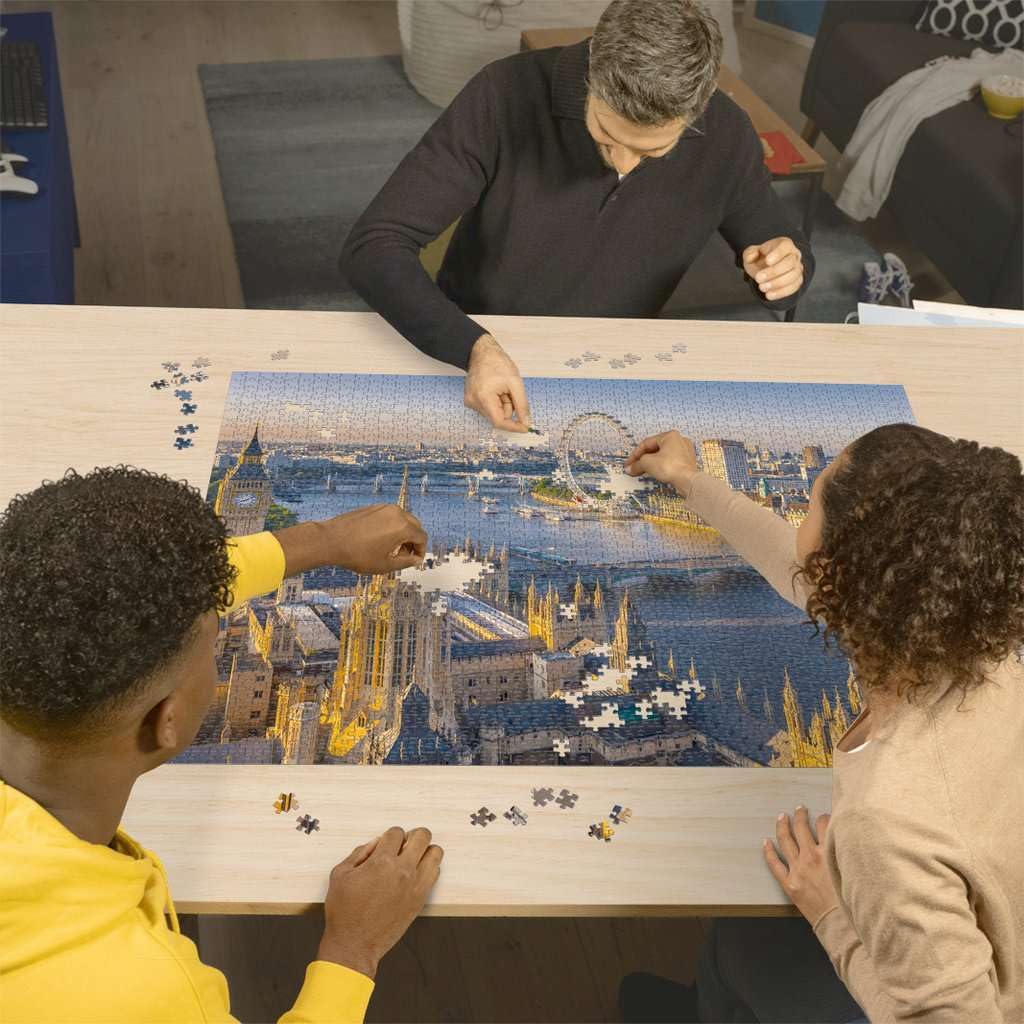 Ravensburger Atmospheric London 2000 Piece Jigsaw Puzzle for Adults | Unique, Pieces | Anti-Glare Surface | FSC Certified, Eco-Friendly | Amazon Exclusive Ravensburger