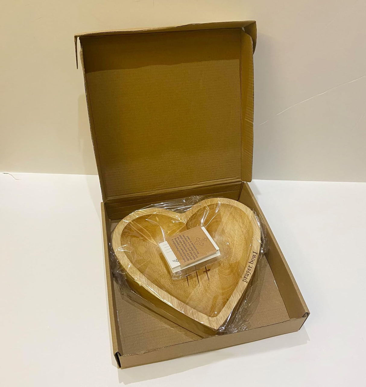 Prayer Bowl with Cards, Heart Prayer Bowl Wooden, Christian Gifts for Women Men, Wood Prayer Dough Bowl, Heart Shaped Decor Bowl, Birthday, Retirement, Religious, Easter Gift for Mom Dad Sereficy