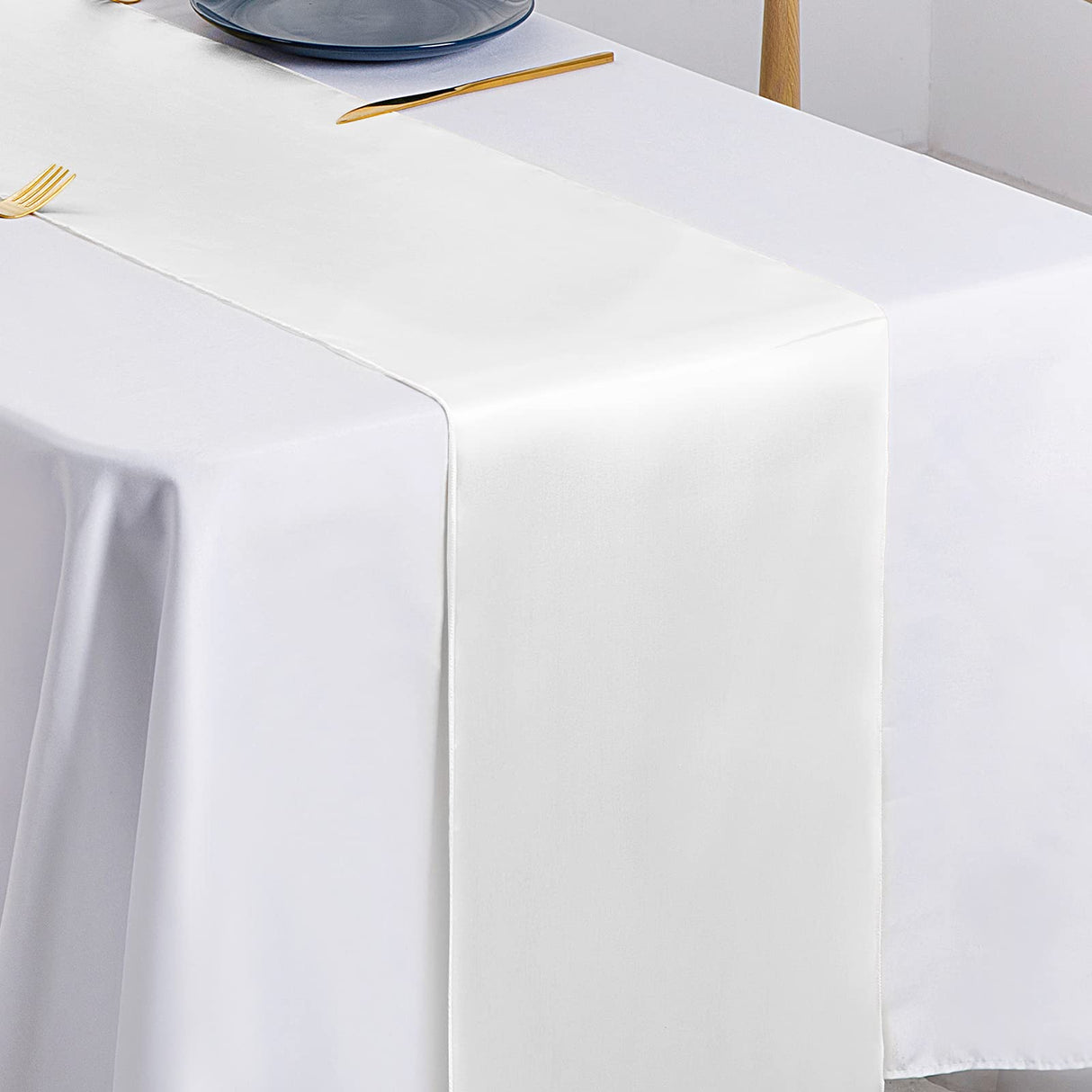 SiinvdaBZX 4 Pcs White Satin Table Runner 12 x 108 inches Long, Bright Smooth Satin Wedding Table Runner Decorations for Birthday Parties, Buffet, Banquets, Graduations, Engagements SiinvdaBZX