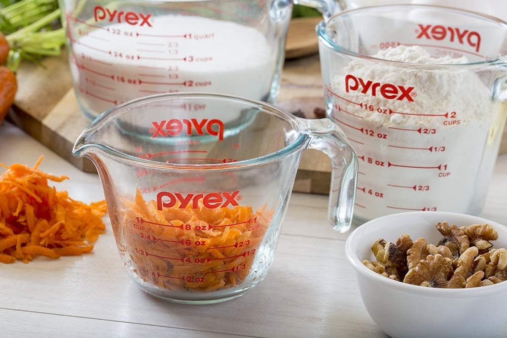 Pyrex 3 Piece Measuring Cup Set, Includes 1, 2, and 4 Tempered Glass Liquid Measuring Cups, Dishwasher, Freezer, Microwave, and Oven Safe, Essential Kitchen Tools Pyrex