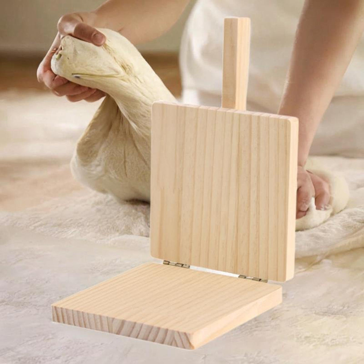 IEUDNS Dough Presser Dough Pressing Tool, Wooden Wooden Tortilla Press Maker, Manual Dumpling Wrapper Presser Kitchen Gadgets, Beige IEUDNS