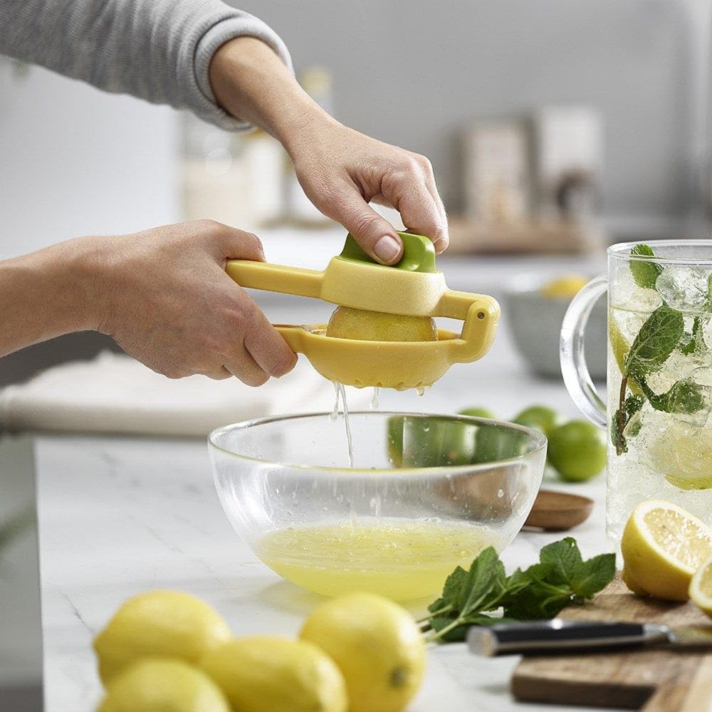Joseph Joseph JuiceMax Dual-Action Citrus Press, One Size, Yellow Joseph Joseph