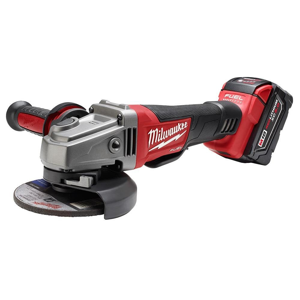 Milwaukee 2896-26 M18 Fuel 18-Volt Lithium-Ion Brushless Cordless Combo Kit (6-Tool) with (2) 5.0 Ah Batteries, (1) Charger, (2) Tool Bags Milwaukee