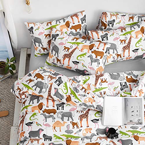 BlueBlue Safari Kids Duvet Cover Set Twin, 100% Cotton Bedding for Boys Girls Teens Single Bed, Animal Lion Elephant Rhino Giraffe Zebra Pattern on White, 1 Comforter Cover 2 Pillowcase (Twin, Zoo) BlueBlue