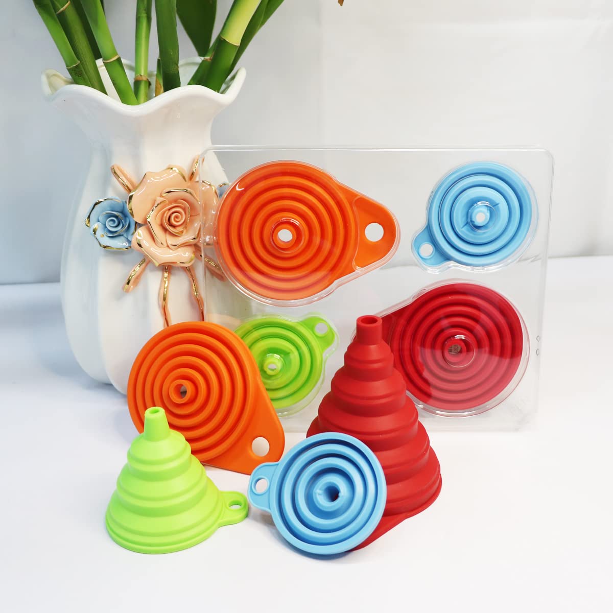 KongNai Kitchen Funnel Set 4 Pack, Small and Large, Kitchen Gadgets Accessories Foldable Silicone Collapsible Funnels for Filling Water Bottle Liquid Transfer Food Grade KongNai