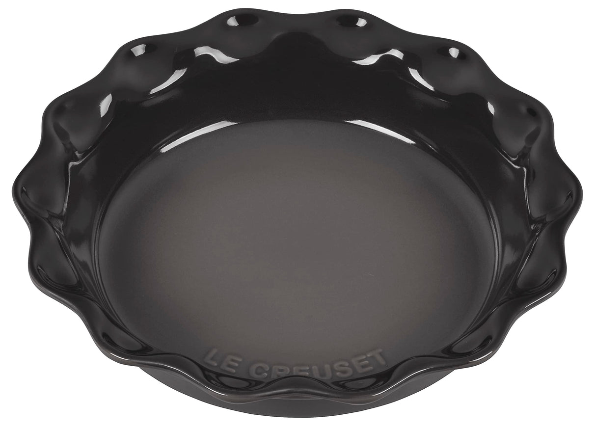 Le Creuset Stoneware 9" Heritage Pie Dish, Oyster Le Creuset