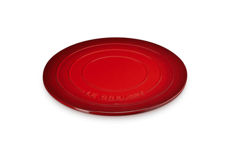 Le Creuset Stoneware Round Pizza Stone, 15 in., Cerise Le Creuset