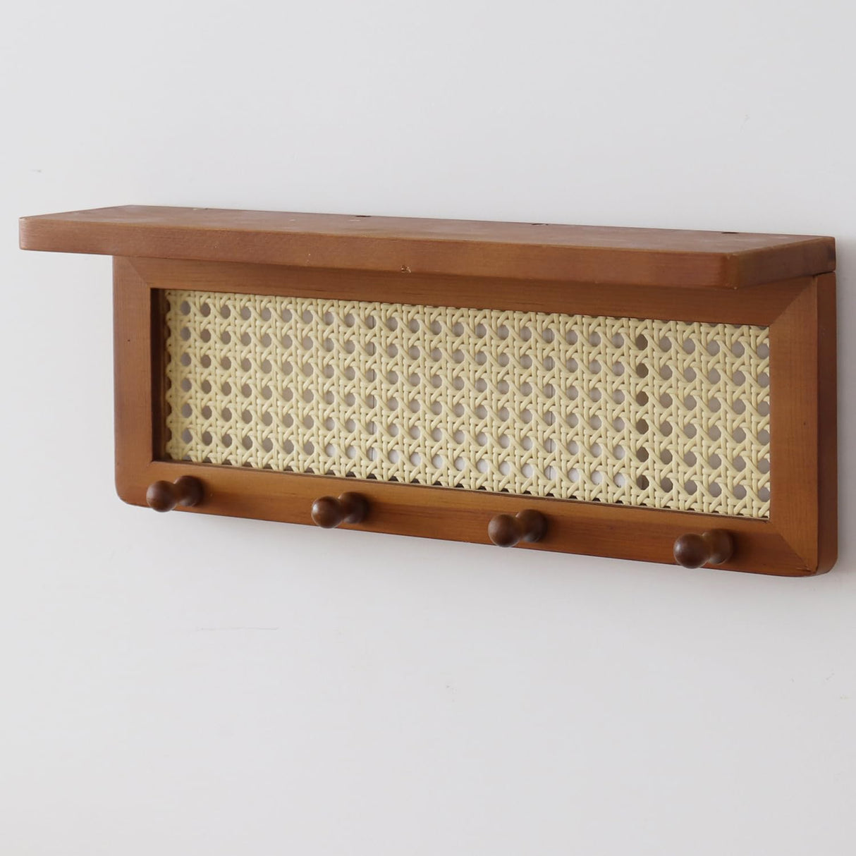 FRIADE PE Rattan Key Holder with 4 Key Hooks,Wall Mounted Decorative Floating Shelf for Entryway,Nursery,Mudroom, Hallway, Office (Retro Brown) FRIADE