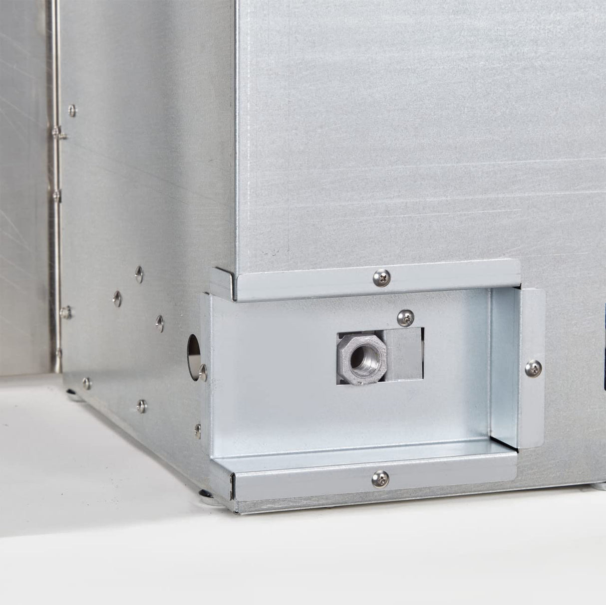 Duluth Forge Ventless Stainless Outdoor Gas Fireplace Insert with Reflective Black Glass Media - 24,000 BTU, Manual Control - Model# DF450SS-G-RBLK Duluth Forge