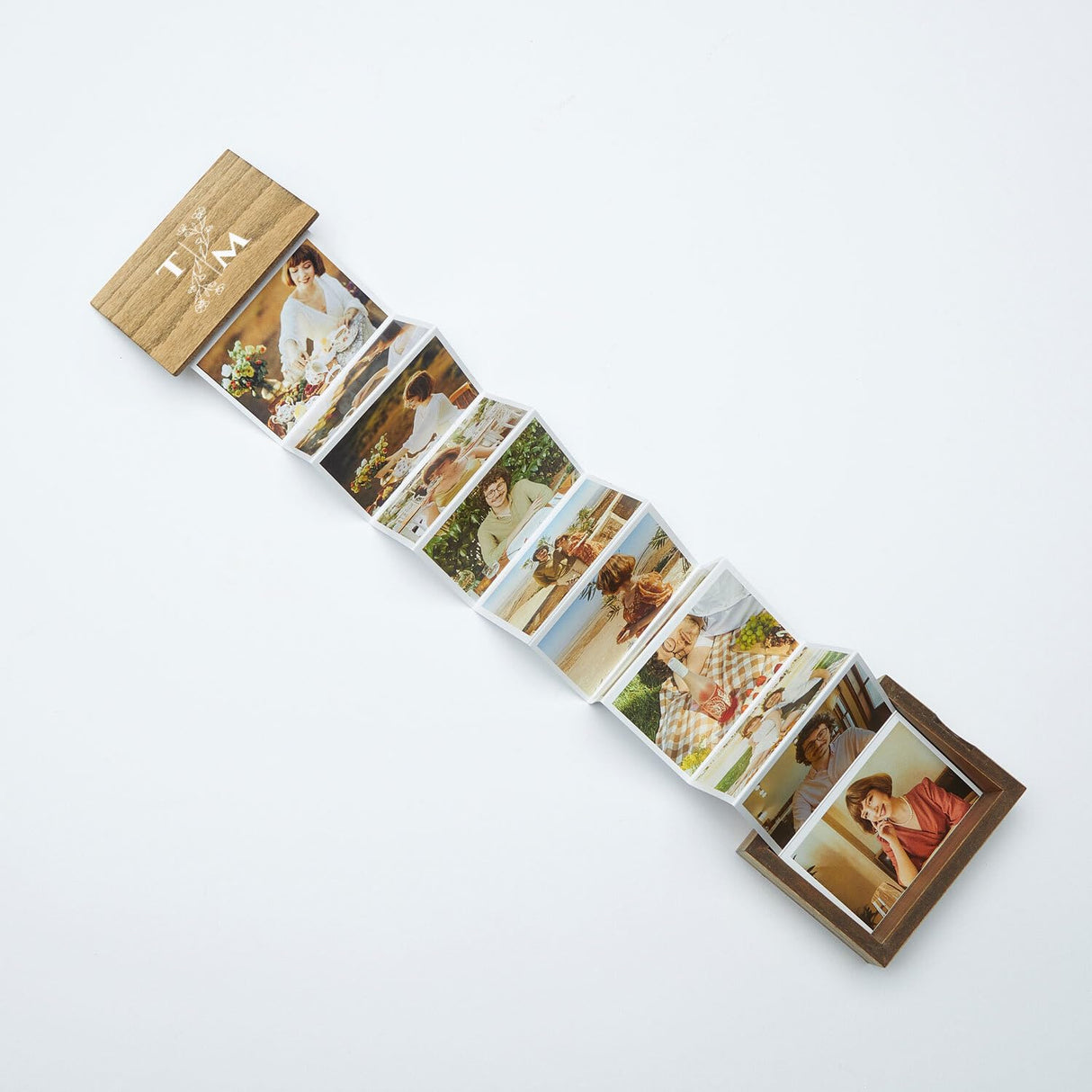 udelf Personalized Wooden Accordion Photo Box - Custom Photo Gift Great for Weddings, Valentine's Days, Anniversaries, and Special Milestones udelf