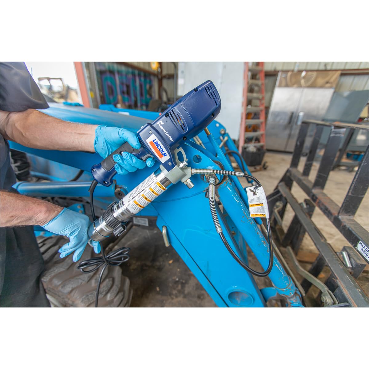 Lincoln AC2440 120 Volt Corded Electric Grease Gun with 2-Speed Transmission, Variable-Speed Trigger, 3.6 oz (L) / 10.5 oz (H), 30 Inch Flex Hose, Safety Relief Valve, Bulk Fill or Grease Cartridge Lincoln