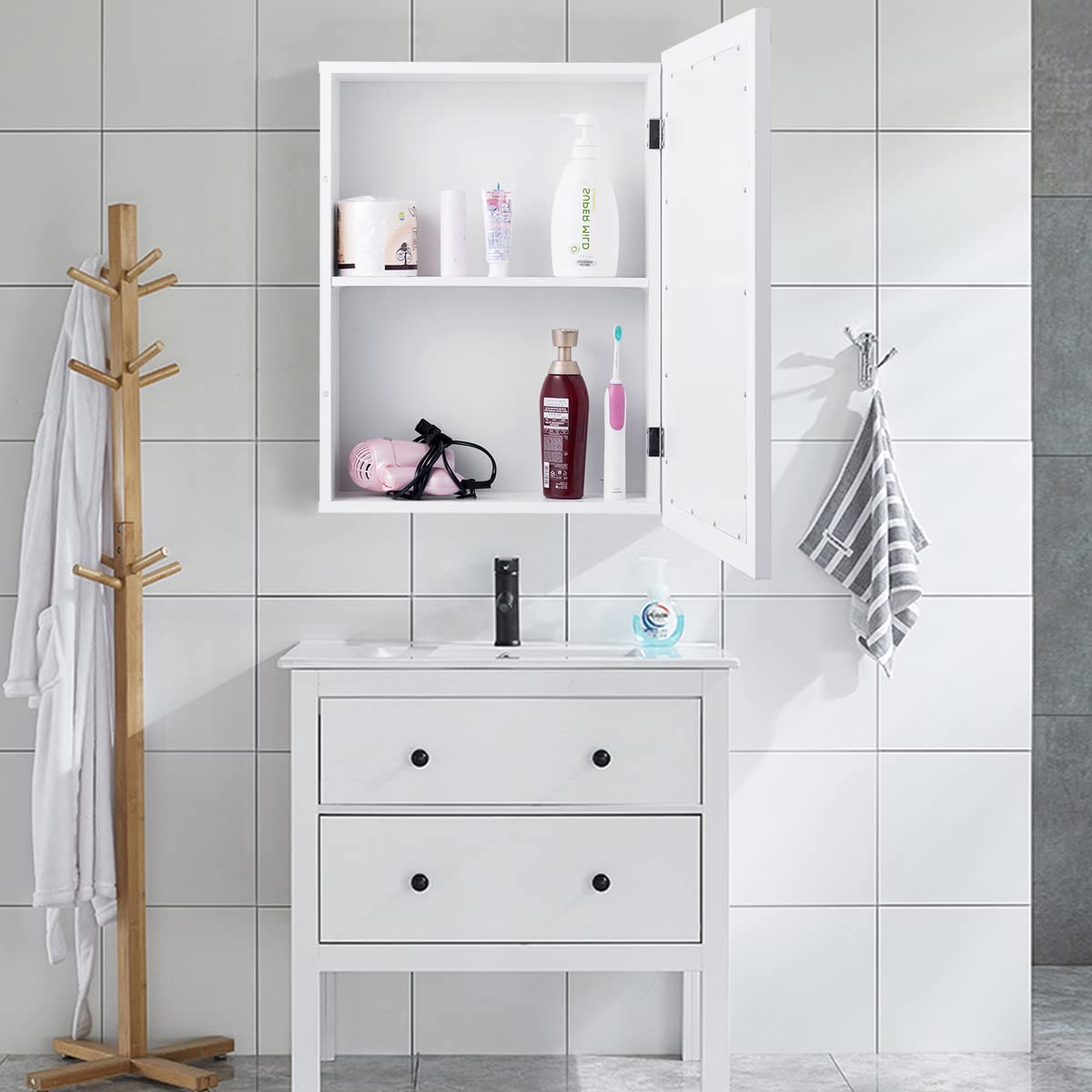 Tangkula Mirrored Bathroom Cabinet, Wall Mount Storage Organizer, Medicine Cabinet with Single Doors Tangkula