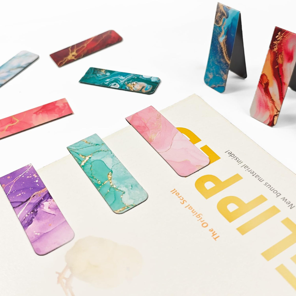 30 Pieces Bookmark, Magnetic Bookmarks for Book Lovers Women Men, Bookmarks Bulk for Reading Lovers, Magnet Bookmark Clips for Teachers Students MAJUNEY