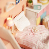 Wooden Dollhouse Kit Miniature Handicraft Assembly Model with LED Lights and Furniture Creative DIY Project for Teens and Adults 18x13.5x13.2cm Keenso