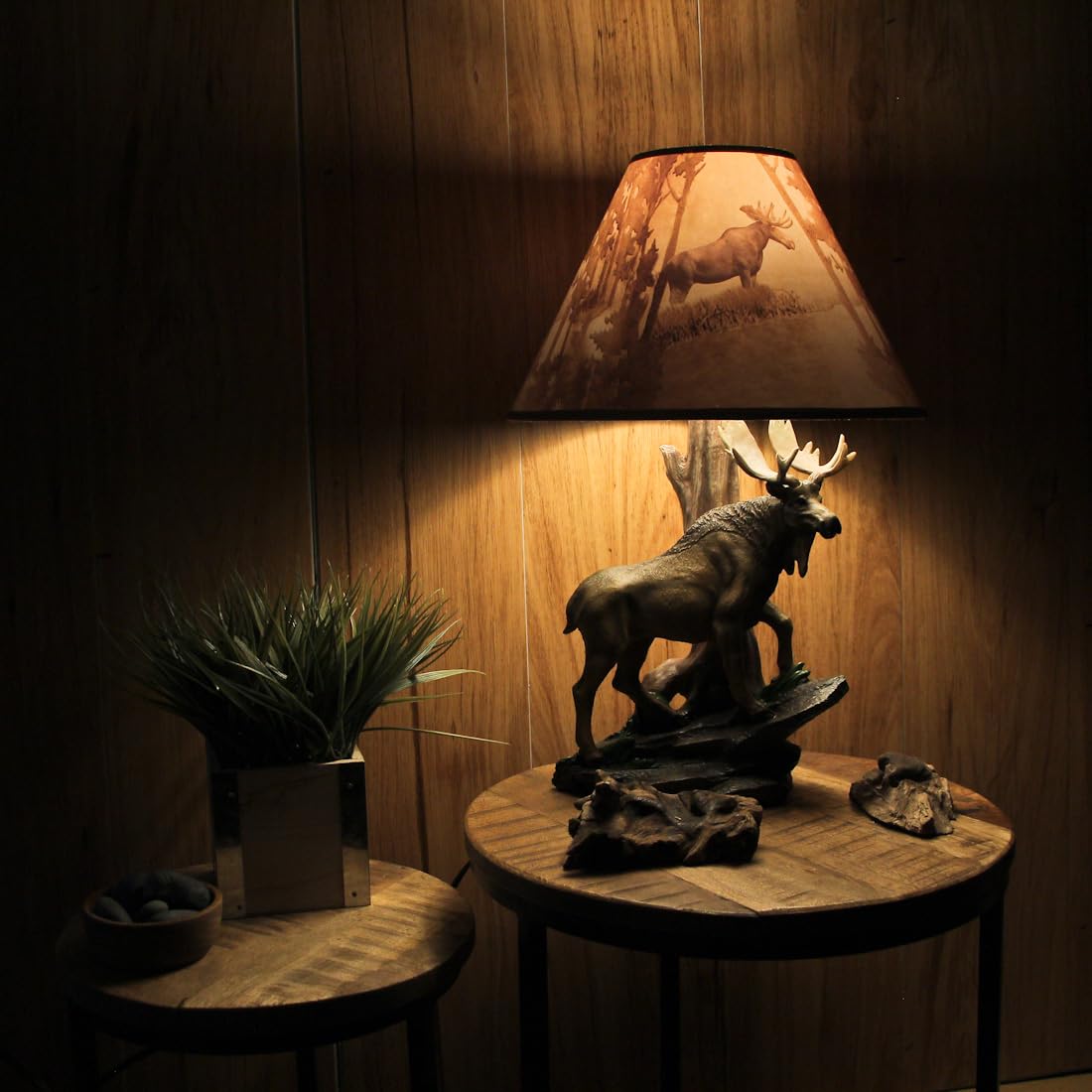 North American Bull Moose Table Lamp with a 12-Inch Diameter Forest Print Shade- Wildlife Decor - Perfect for Living Rooms, Cabins, and Bedrooms - 20 Inches Tall Zeckos