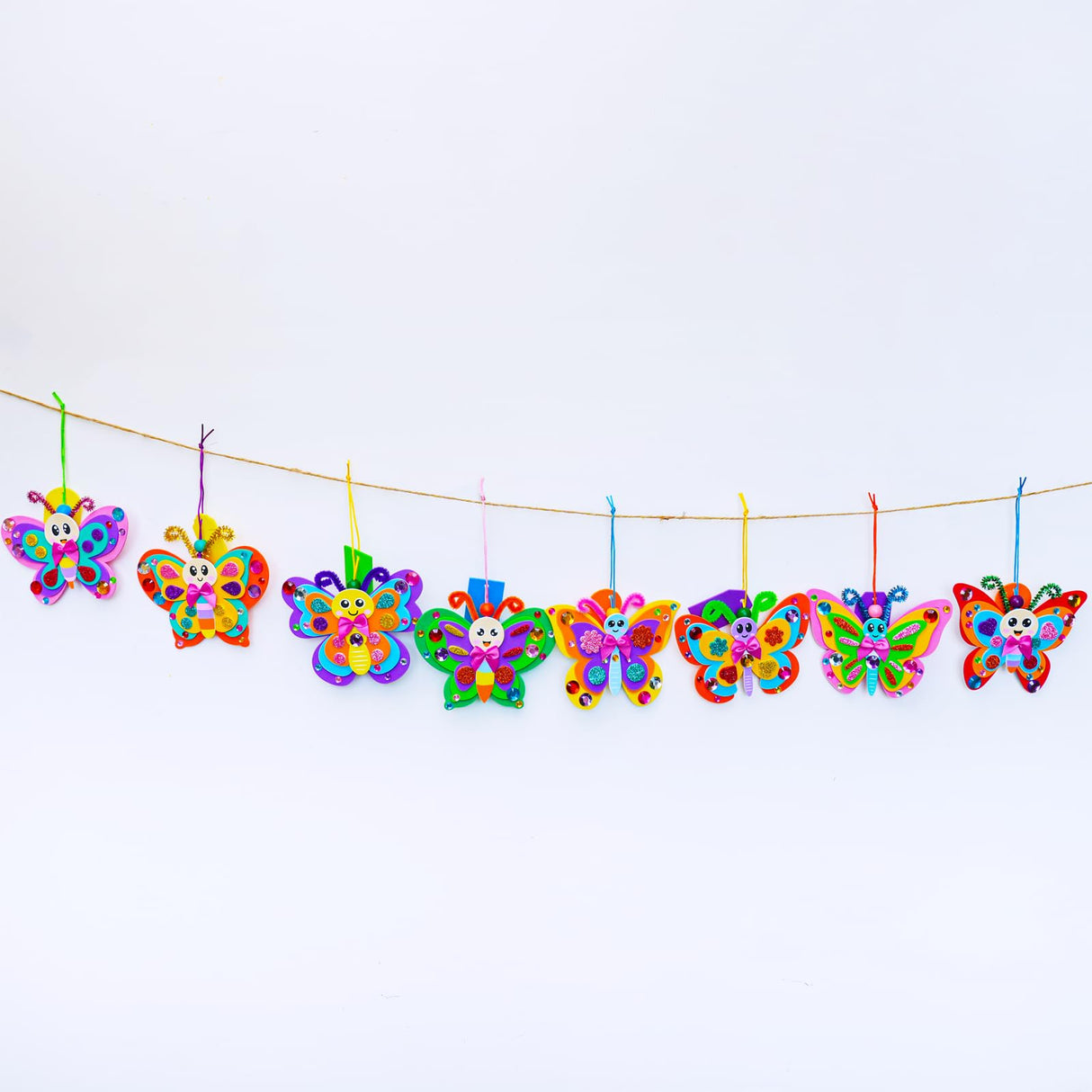 Winlyn 24 Sets Butterfly Craft Kits DIY 3D Rainbow Butterfly Ornaments Decorations Art Set Foam Stickers Arts and Crafts for Kids Spring Summer Camping Party Classroom Activities Art Project Winlyn