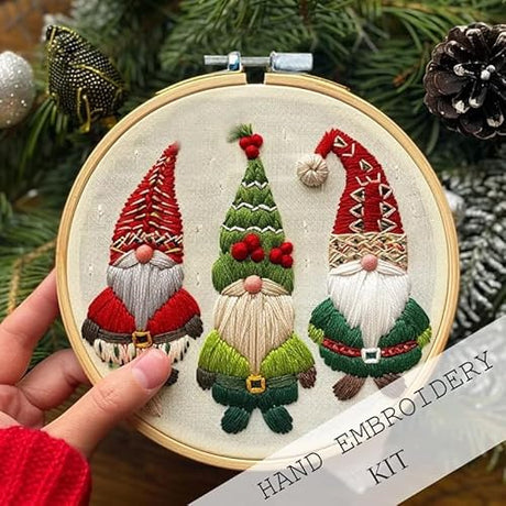 MAZAOTEU Christmas Embroidery Kits for Adults Beginners, Christmas Cross Stitch Kits, Needlepoint Ornament Holiday Embroidery Kit, Adult Crafts for Women DIY Hand Crossstitching Kits (Cat) MAZAOTEU