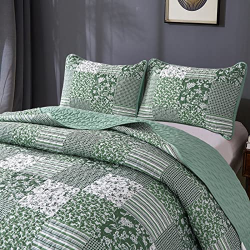 Mybedsoul Sage Green Boho King Quilt Set, 3-Piece Reversible Soft Plaid Floral Bedding Set with 2 Pillow Shams - Sage Green King Size Quilt Bedspread Coverlet Set 90"x104" Mybedsoul