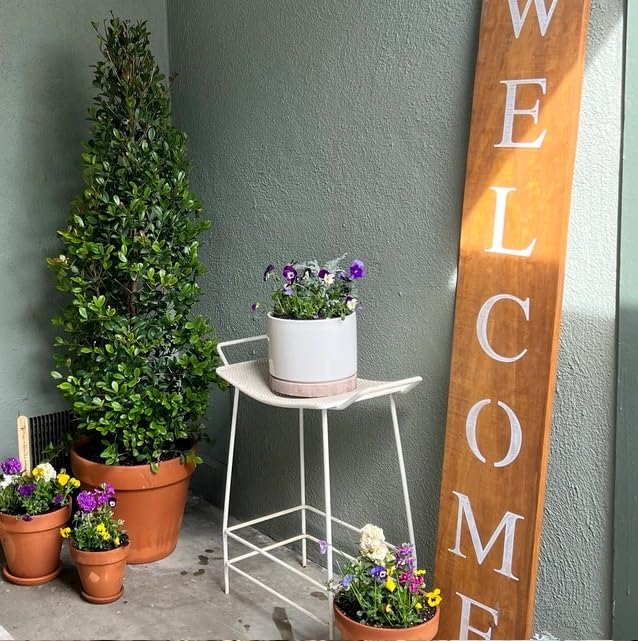 Welcomes signs Native Range