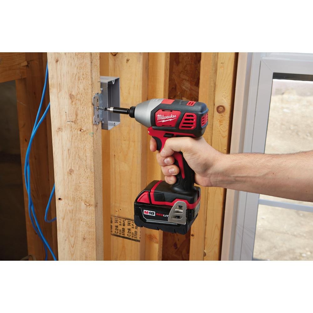 Milwaukee M18 18-Volt Lithium-Ion Cordless Combo Kit Milwaukee