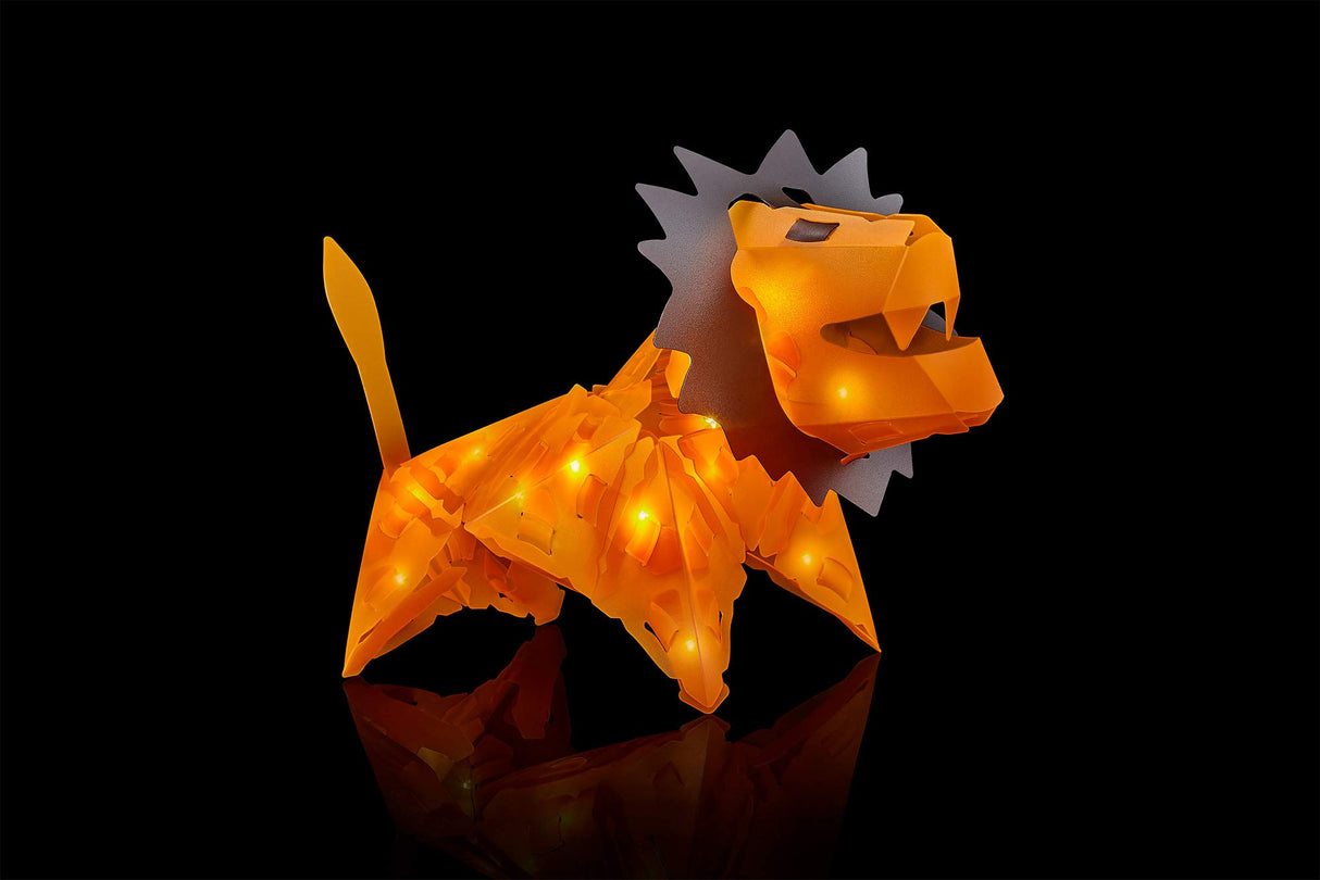 Creatto Luminous Lion & Serengeti Sidekicks Light-Up 3D Puzzle Kit | Includes Creatto Puzzle Pieces to Make Your Own Illuminated Craft Creations | DIY Activity Kit & LED Lights,Orange Thames & Kosmos