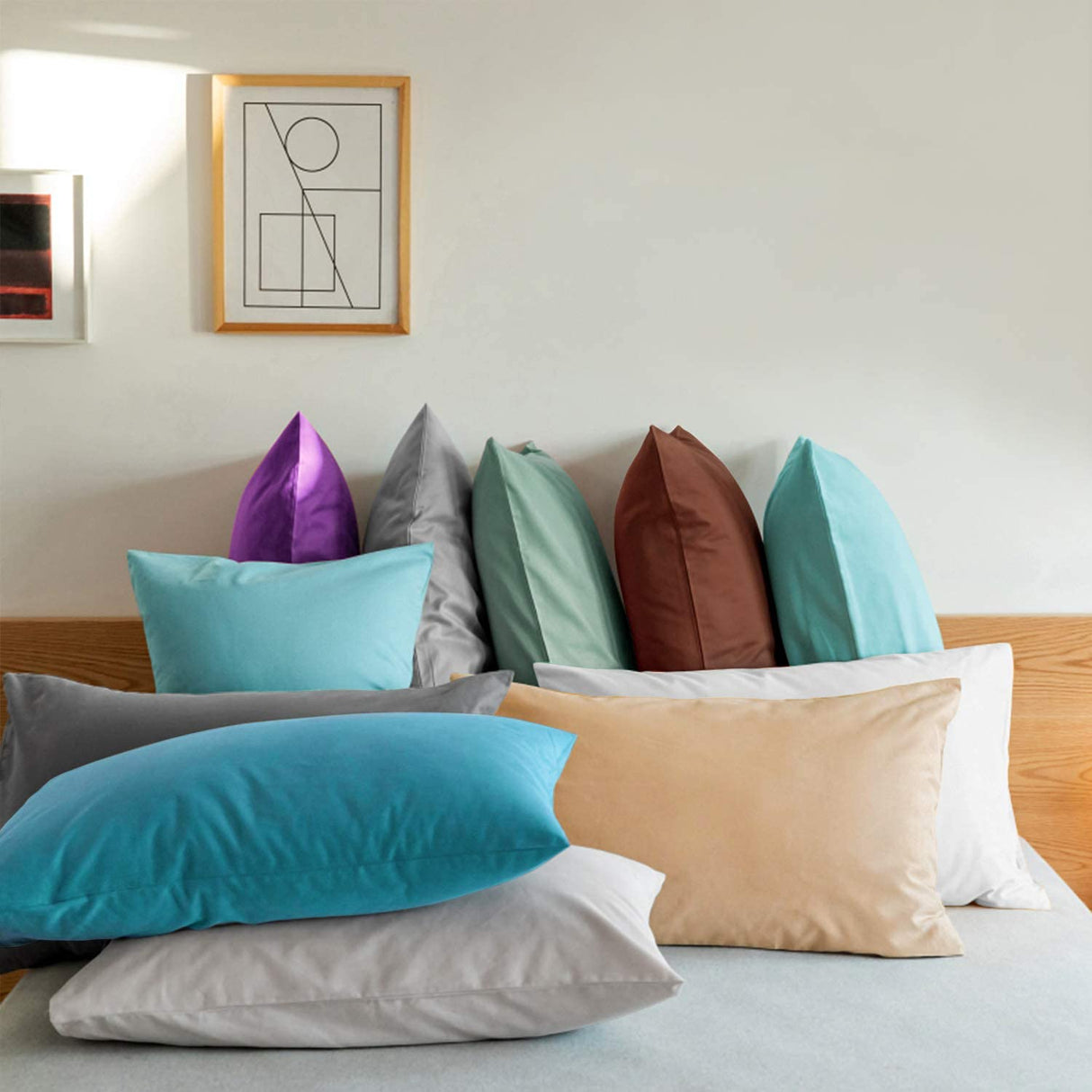 FLXXIE 2 Pack Microfiber King Pillow Cases, 1800 Super Soft Pillowcases with Envelope Closure, Wrinkle, Fade and Stain Resistant Pillow Covers, 20x36, White FLXXIE