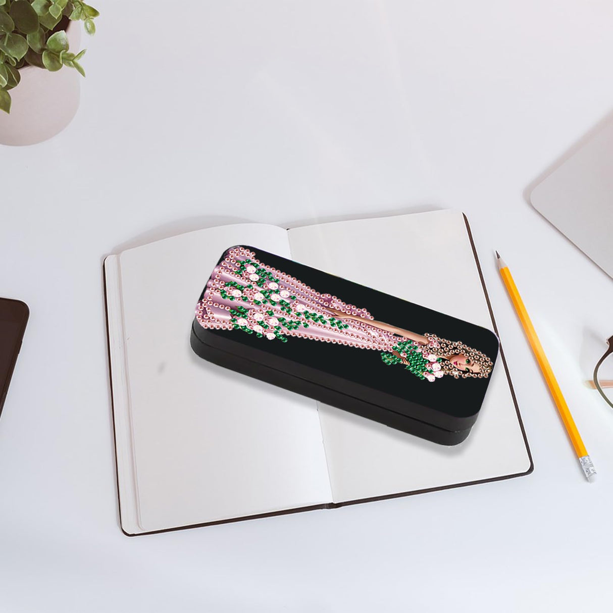 JISHSHAY Diamond Art Glasses Case Diamond Painting Sunglasses Case Diamond Art Kits for Adults Eyeglass Case Gem Art Eyeglass Holder Gem Painting Sunglass Organizer, 6.3×2.67×1.3in, Flower Fairy JISHSHAY