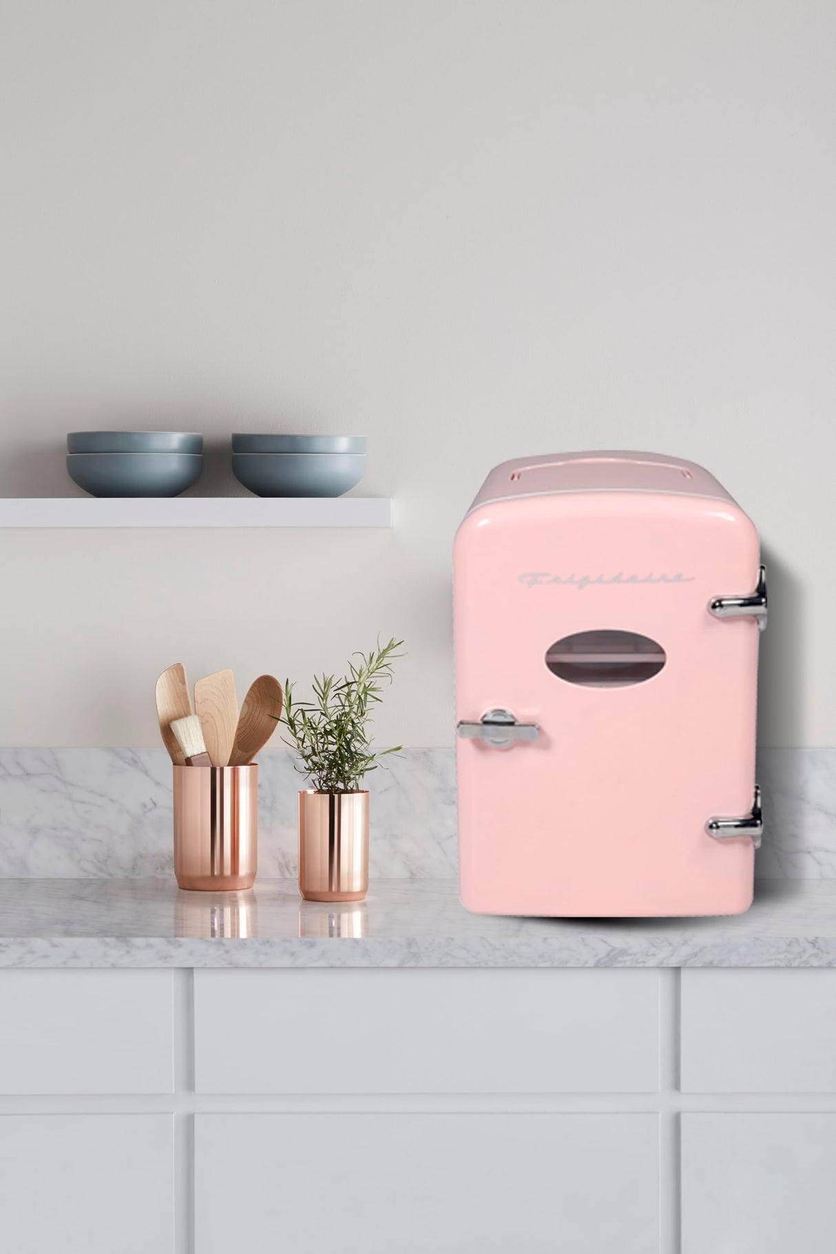 Frigidaire EFMIS175PINKCP4 Portable Cooler for Car, Office, Bedroom, Dorm Room, or Cabin, 11.8"D x 7.1"W x 10.1"H, Pink Frigidaire