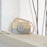 Baby Toy Wooden Mini Camera Toy, Baby Kids Cute Mini Sharpe Toy, Neck Hanging Photographed Props for Baby Toddlers Children Kids' Room Hanging Decor Gift (Gray) Cynzia