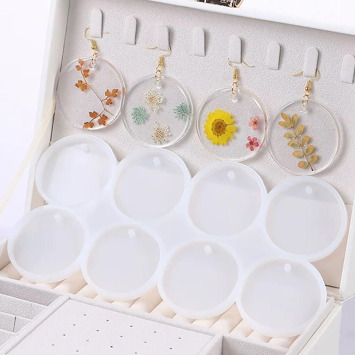 AFINSEA 25-Cavity Resin Circle Molds,Round Keychain Silicone Mold,Drilled Round Earrings Pendant Mold,Resin Keychain Molds for Pet Tag Mold,DIY Wind Chimes(Large + Medium + Small) AFINSEA