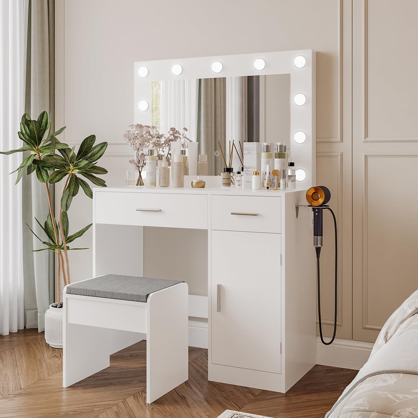 Viaozutis Vanity, Vanity Desk with Mirror, Large Drawer and Power Socket with 11 Light Bulbs and 3 Adjustable Lighting Modes, Vanity Table Ideal for Bedroom (White)