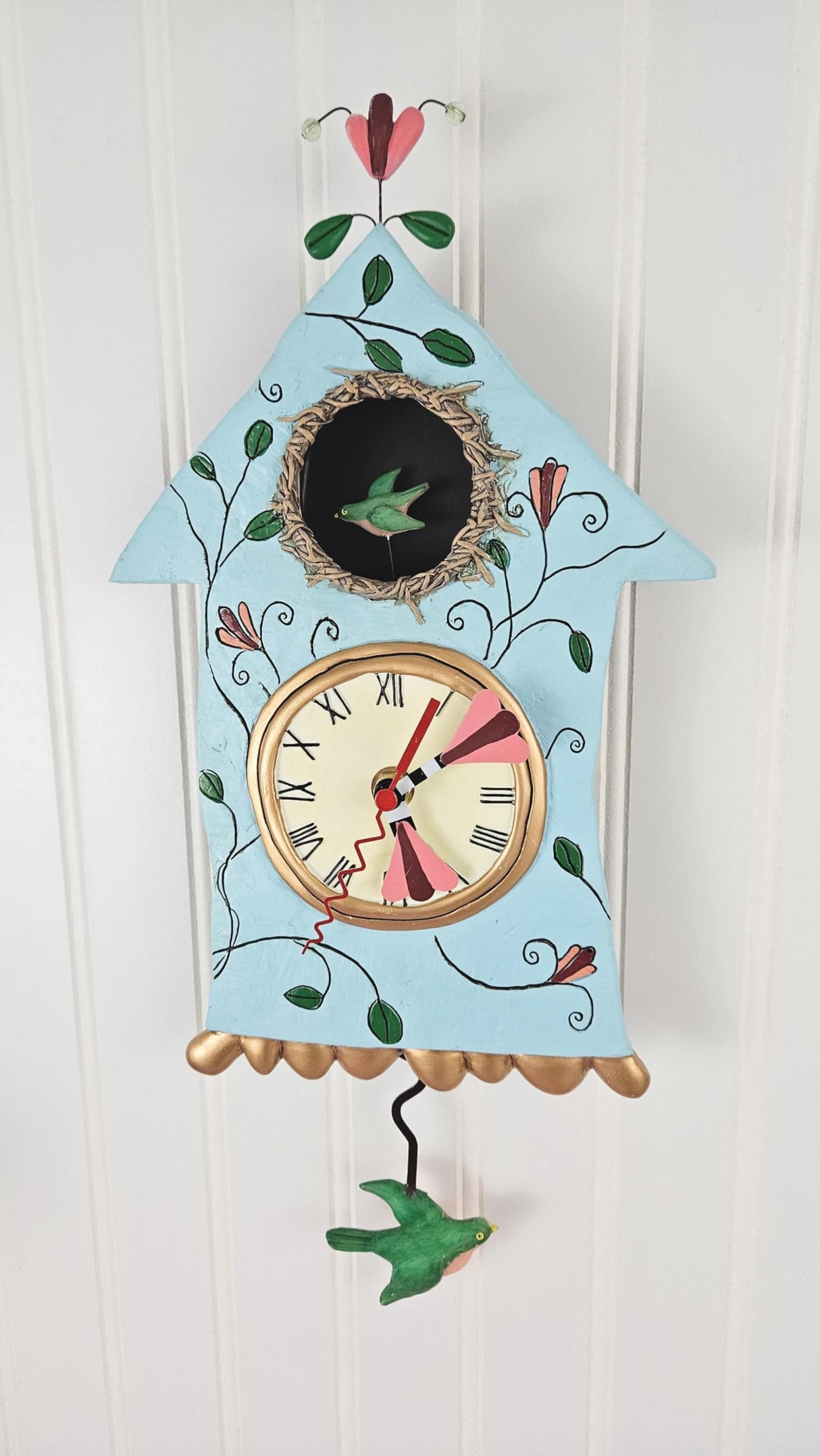 Enesco Allen Designs Birdhouse with Flowers Cuckoo Wall Clock - Battery Operated Pendulum Analog Clock, Stone Resin Decorative Clocks for Walls Home Decor Kitchen Clocks, 14.9 Inch Enesco