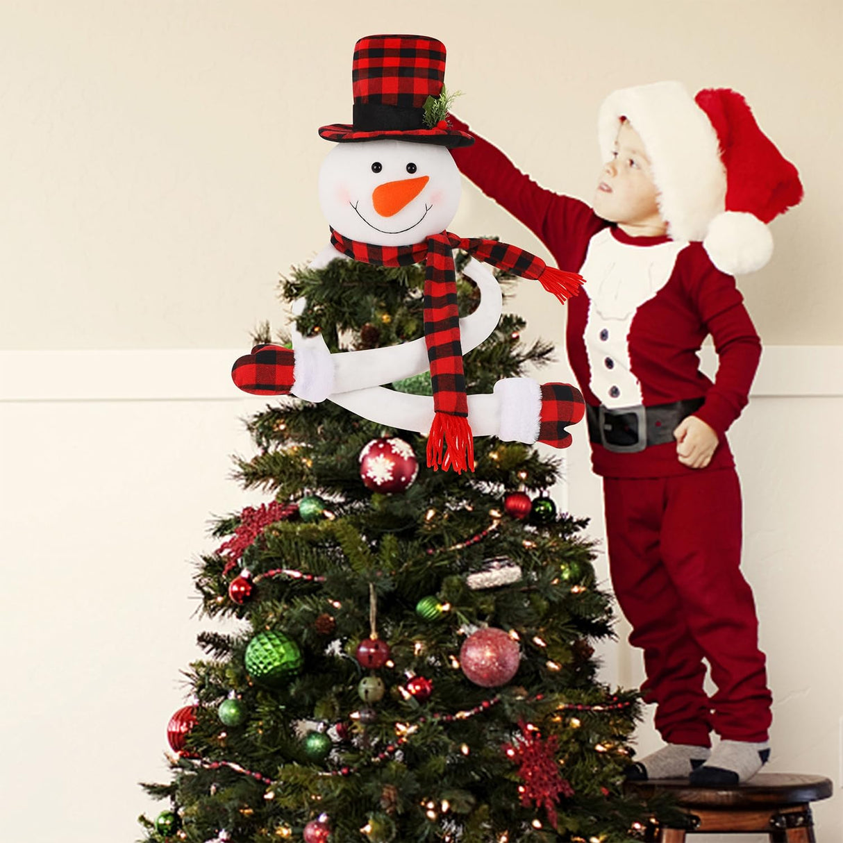 Juegoal Christmas Snowman Tree Topper, Large Plush Snowman Treetop Hugger with Red Black Plaid Top Hat & Scarf, Xmas Tree Ornament Supplies Holiday Winter Home Wonderland Party Decorations Juegoal