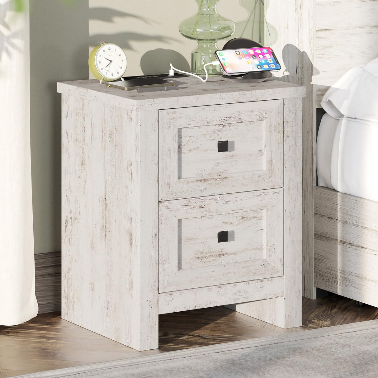 AMERLIFE Large Nightstand Set of 2 with Charging Station, Bedside Table with USB Ports and Outlets, Farmhouse Wood End Table for Bedroom, Living Room, Distressed White AMERLIFE