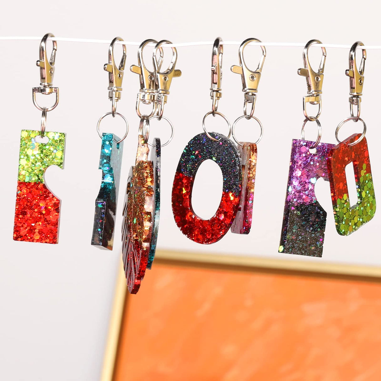 LEOBRO 60PCS Metal Swivel Snap Hooks and Key Rings, 30PCS Small Lobster Claw Keychains Clasps and 30PCS Key Chain Ring for Keychain Clip, Key, Jewelry Making, Art Crafts, Silver LEOBRO