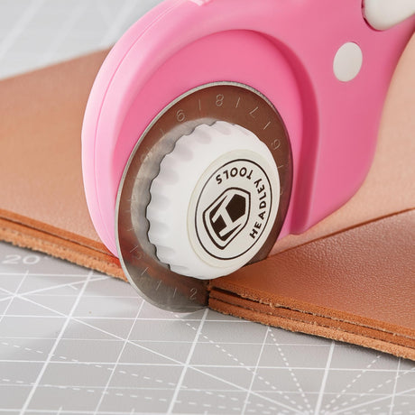 45mm Rotary Cutter with 5pcs Extra Blades, Ergonomic Handle Rolling Cutter with Safety Lock for Fabric, Leather, Crafting, Sewing, Quilting, Fabric Rotary Cutter Perfect for Left & Right Hand(Pink) Headley Tools